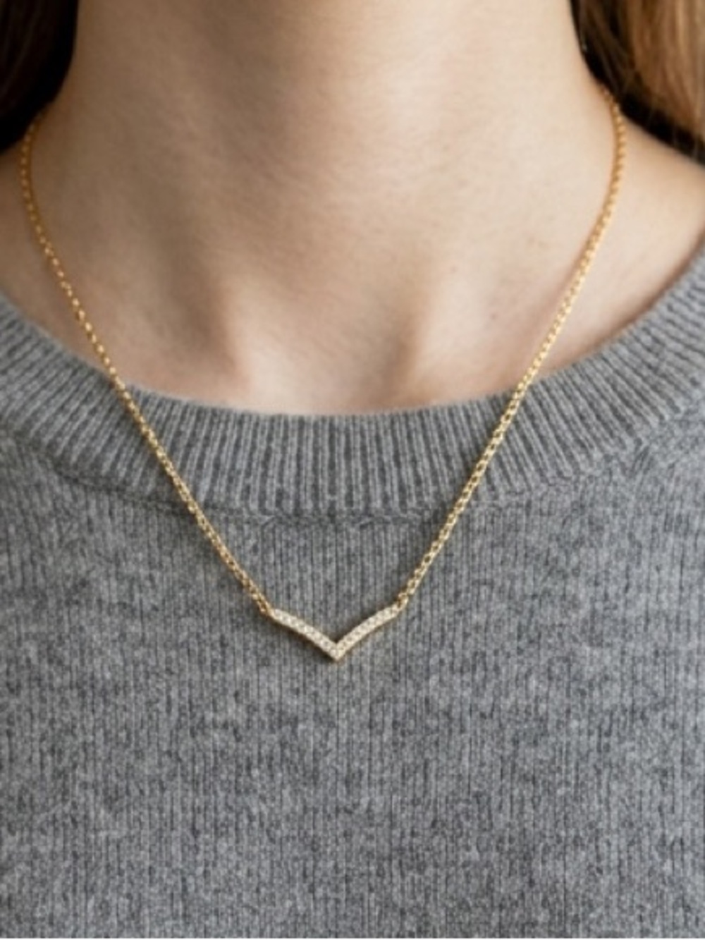 PAVÉ DIAMOND WISHBONE NECKLACE